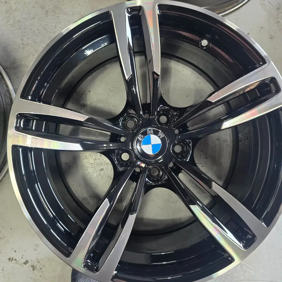 BMW Fボディ 437M ホイール純正 19インチホイール 1本用
